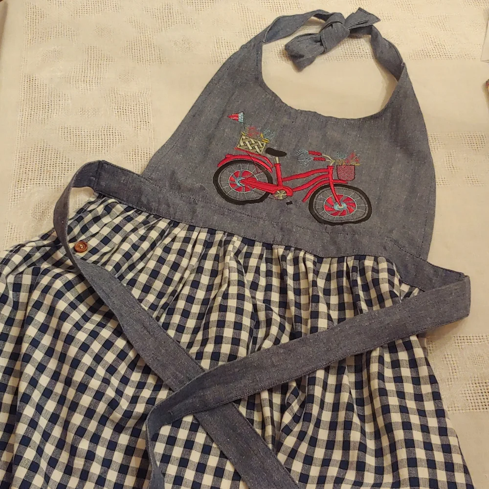 Sur La Table Bike Apron